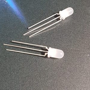 دیود نوری مات دو رنگ (سبز-قرمز) ، 5mm، آند مشترک