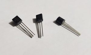 ترانزیستور NPN – 2N3904 نوع DIP